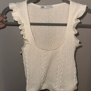 NWOT Zara cream white low cut cable knit tank ruffles TRENDY sweater vest SMALL